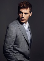 Sam Claflin
