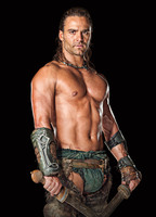 Dustin Clare