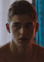 Hero Fiennes Tiffin