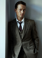 Tom Schilling