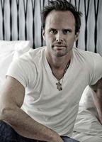 Walton Goggins