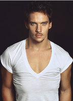 Jonathan Rhys-meyers
