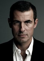 Claes Bang