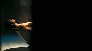 JACOB ELORDI NUDE/SEXY SCREENSHOT 2 IN SALTBURN