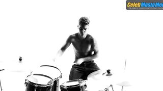 JUSTIN BIEBER NUDE/SEXY SCENE IN CALVIN KLEIN UNDERWEAR SPRING 2015