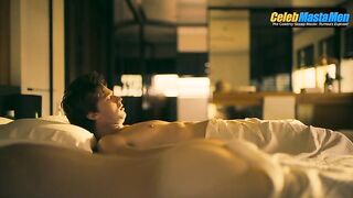 PATRICK SCHWARZENEGGER AND SAM NIVOLA NUDE/SEXY SCREENSHOT 2 IN THE WHITE LOTUS