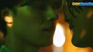 ELIAS KACAVAS AND HENRY EIKENBERRY NUDE/SEXY SCENE IN EUPHORIA