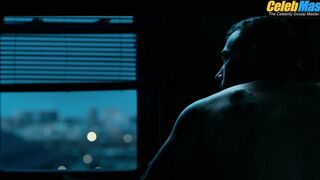 BEN AFFLECK NUDE/SEXY SCENE IN THE TOWN