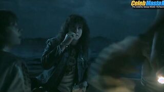 JOE KEERY NUDE/SEXY SCENE IN STRANGER THINGS