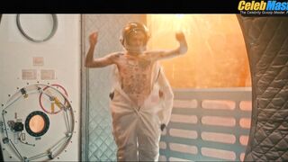 PETE DAVIDSON NUDE/SEXY SCENE IN SATURDAY NIGHT LIVE