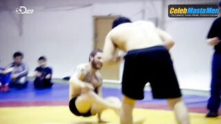 TOM HARDY NUDE/SEXY SCREENSHOT 3 IN DRIVEN TO EXTREMES