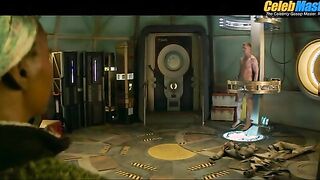 ALEXANDER SKARSGARD NUDE/SEXY SCENE IN MURDERBOT