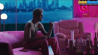 PETE DAVIDSON NUDE/SEXY SCENE IN SATURDAY NIGHT LIVE