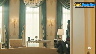 ALEXANDER SKARSGARD NUDE/SEXY SCENE IN ATLANTA