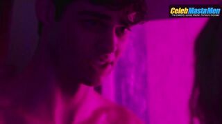 NOAH CENTINEO NUDE/SEXY SCENE IN T@GGED
