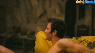 LUKE THOMPSON NUDE/SEXY SCENE IN BRIDGERTON