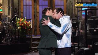 JOHN KRASINSKI AND PETE DAVIDSON NUDE/SEXY SCREENSHOT 3 IN SATURDAY NIGHT LIVE