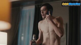 PETE DAVIDSON NUDE/SEXY SCENE IN SATURDAY NIGHT LIVE