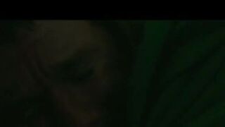 MARK WAHLBERG NUDE/SEXY SCREENSHOT 5 IN DEEPWATER HORIZON