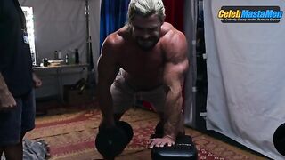 CHRIS HEMSWORTH NUDE/SEXY SCREENSHOT 3 IN LIMITLESS