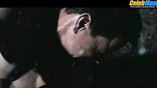 MARK WAHLBERG NUDE/SEXY SCENE IN PLAY DIRTY