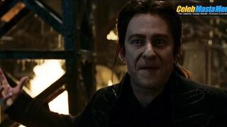 HUGH JACKMAN NUDE/SEXY SCENE IN VAN HELSING