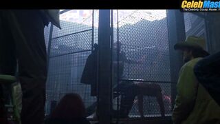 HUGH JACKMAN NUDE/SEXY SCENE IN X-MEN