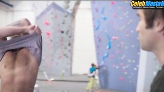JASON MOMOA NUDE/SEXY SCENE IN THE CLIMB