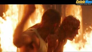 RYAN REYNOLDS NUDE/SEXY SCENE IN DEADPOOL