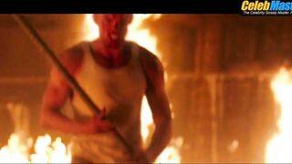 RYAN REYNOLDS NUDE/SEXY SCENE IN DEADPOOL