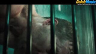 RYAN REYNOLDS NUDE/SEXY SCENE IN DEADPOOL