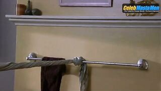 RYAN REYNOLDS NUDE/SEXY SCENE IN BUYING THE COW