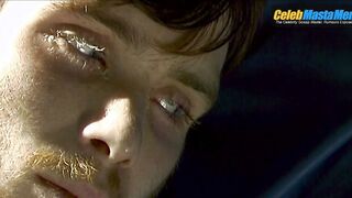 CILLIAN MURPHY NUDE/SEXY SCENE IN 28 DAYS LATER...