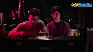 FRANCOIS ARNAUD NUDE/SEXY SCENE IN PERMISSION