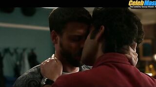 STEVEN KRUEGER AND FRANCOIS ARNAUD NUDE/SEXY SCENE IN YELLOWJACKETS