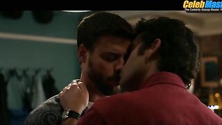 STEVEN KRUEGER AND FRANCOIS ARNAUD NUDE/SEXY SCENE IN YELLOWJACKETS