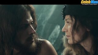 FRANCOIS ARNAUD NUDE/SEXY SCENE IN THE GIRL KING