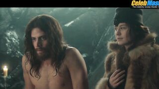 FRANCOIS ARNAUD NUDE/SEXY SCENE IN THE GIRL KING