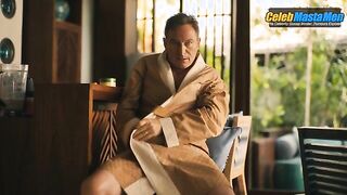JASON ISAACS NUDE/SEXY SCENE IN THE WHITE LOTUS