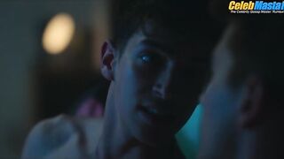 MANU RIOS AND ANDRE LAMOGLIA NUDE/SEXY SCREENSHOT 3 IN ELITE