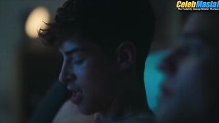 MANU RIOS AND ANDRE LAMOGLIA NUDE/SEXY SCREENSHOT 8 IN ELITE