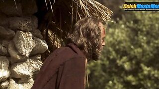 RALPH FIENNES NUDE/SEXY SCENE IN THE RETURN