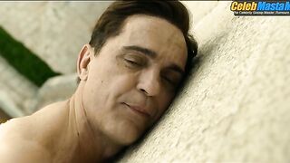 PEDRO ALONSO NUDE/SEXY SCENE IN BERLIN AND THE LADY WITH AN ERMINE