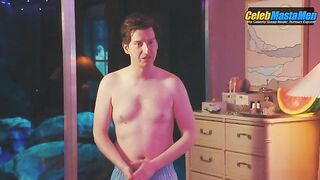 JAMES AUSTIN JOHNSON NUDE/SEXY SCENE IN SATURDAY NIGHT LIVE