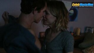 SHAWN HATOSY NUDE/SEXY SCENE IN ANIMAL KINGDOM