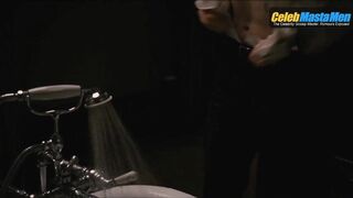 JEREMY STRONG NUDE/SEXY SCENE IN SUCCESSION