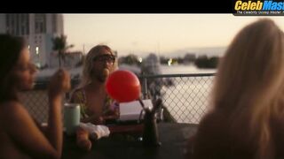 ZAC EFRON NUDE/SEXY SCENE IN THE BEACH BUM