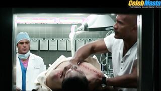 ZAC EFRON AND OSCAR NUNEZ NUDE/SEXY SCREENSHOT 2 IN BAYWATCH