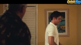 ZAC EFRON NUDE/SEXY SCENE IN DIRTY GRANDPA