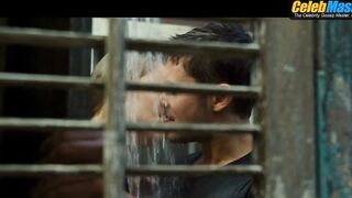 ZAC EFRON NUDE/SEXY SCENE IN THE LUCKY ONE